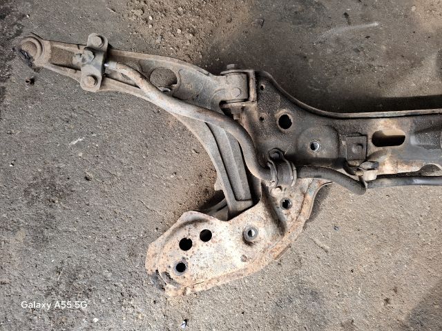 bontott FIAT PUNTO II Első Bölcső