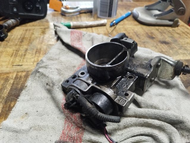 bontott FIAT PUNTO II Fojtószelep (Elektromos)