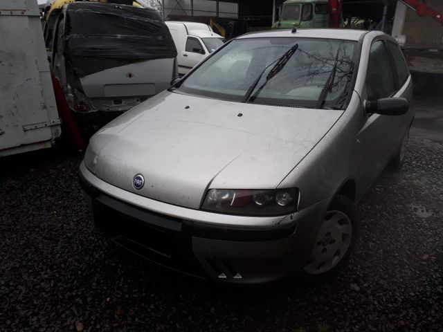 bontott FIAT PUNTO II Fűtőradiátor