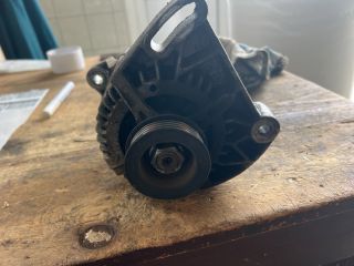 bontott FIAT PUNTO II Generátor