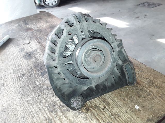 bontott FIAT PUNTO II Generátor