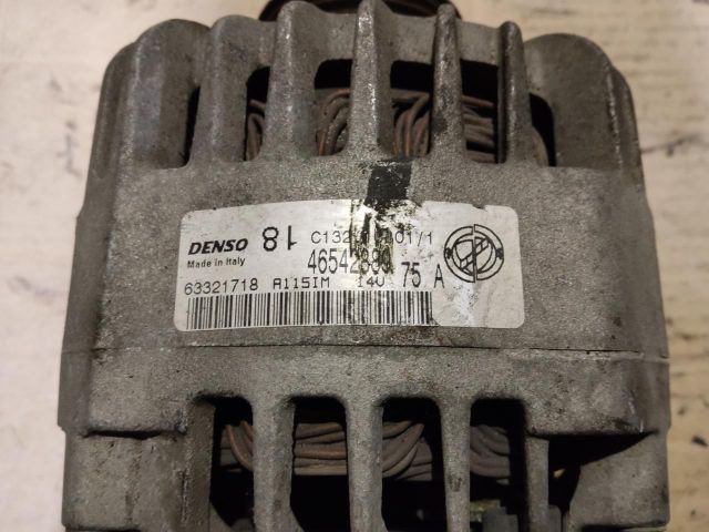 bontott FIAT PUNTO II Generátor