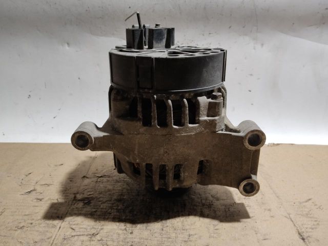 bontott FIAT PUNTO II Generátor