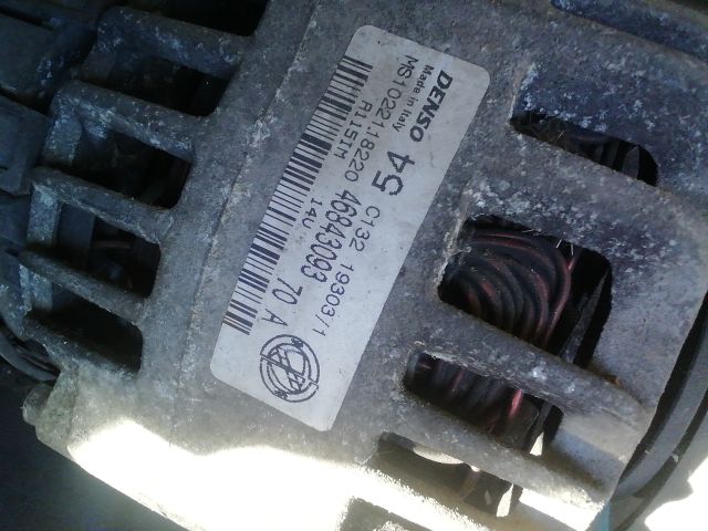 bontott FIAT PUNTO II Generátor