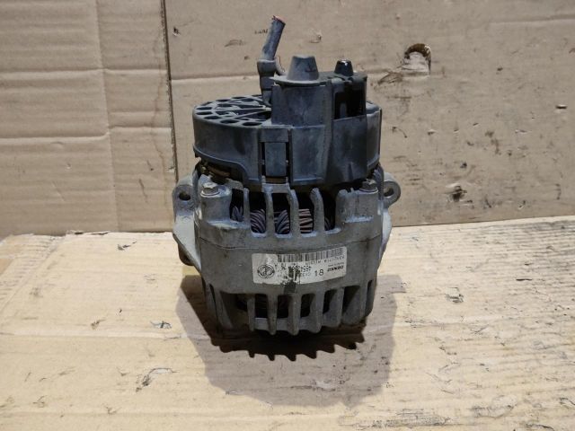 bontott FIAT PUNTO II Generátor