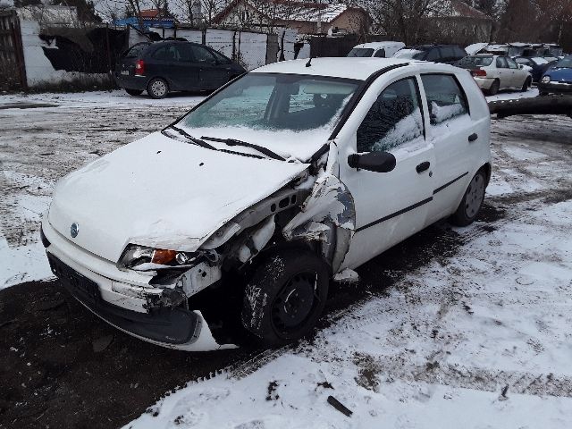 bontott FIAT PUNTO II Gyújtáselosztó