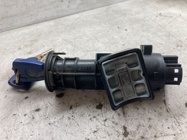 bontott FIAT PUNTO II Gyújtáskapcsoló