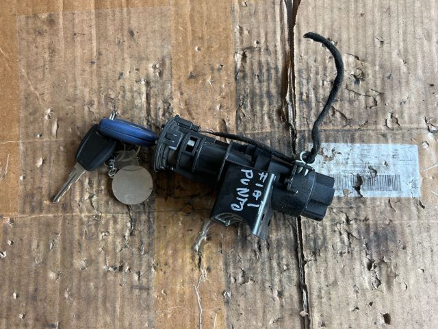 bontott FIAT PUNTO II Gyújtáskapcsoló