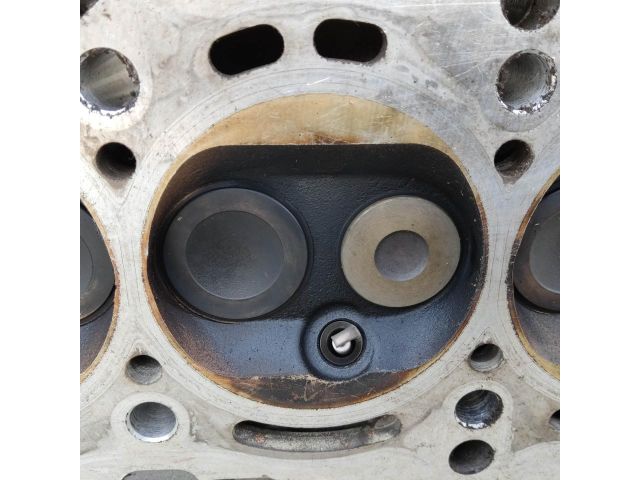 bontott FIAT PUNTO II Hengerfej