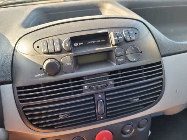 bontott FIAT PUNTO II Homlokfal (Üres lemez)