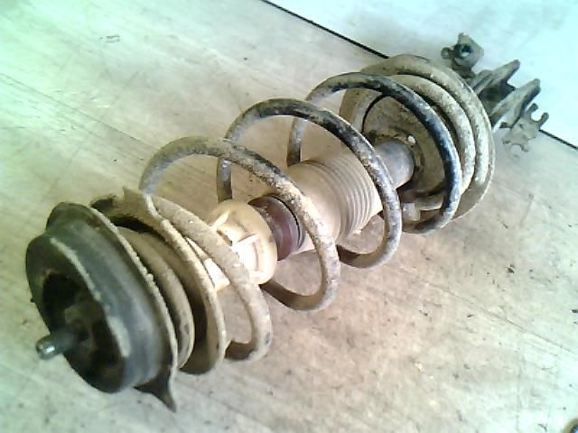 bontott FIAT PUNTO II Jobb első Gólyaláb (Lengécsillapító, Rugó)