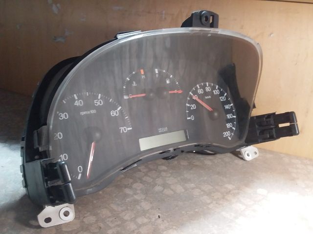 bontott FIAT PUNTO II Kilométeróra