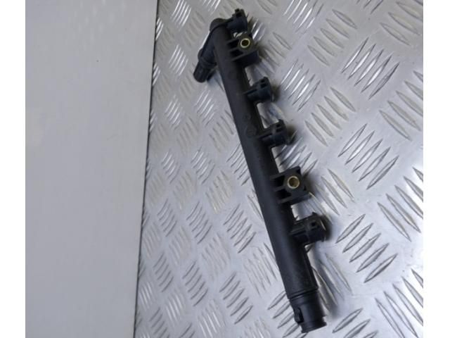 bontott FIAT PUNTO II Közösnyomócső