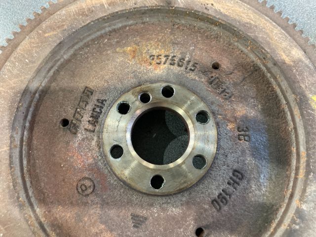 bontott FIAT PUNTO II Kuplung Tárcsa