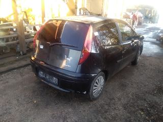 bontott FIAT PUNTO II Leömlő (Soros)