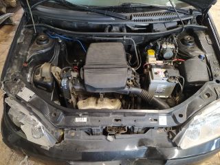bontott FIAT PUNTO II Motor (Fűzött blokk hengerfejjel)