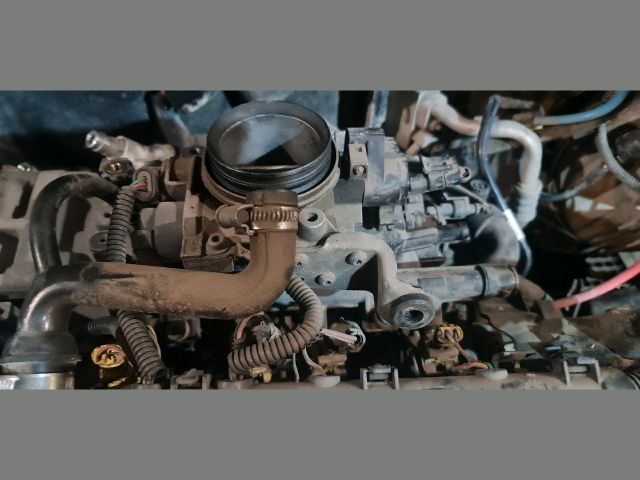 bontott FIAT PUNTO II Motor (Fűzött blokk hengerfejjel)