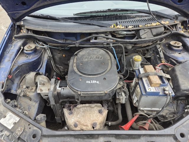 bontott FIAT PUNTO II Motor (Fűzött blokk hengerfejjel)