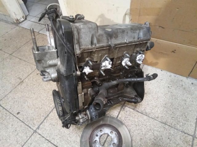 bontott FIAT PUNTO II Motor (Fűzött blokk hengerfejjel)