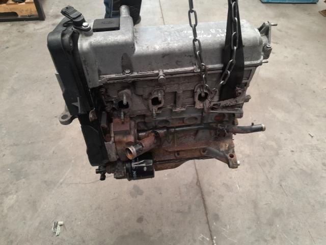 bontott FIAT PUNTO II Motor (Fűzött blokk hengerfejjel)