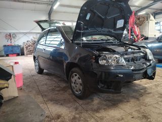 bontott FIAT PUNTO II Motor (Fűzött blokk hengerfejjel)