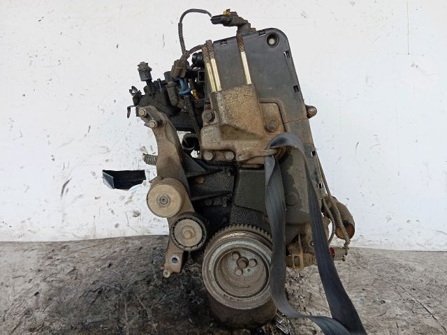 bontott FIAT PUNTO II Motor (Fűzött blokk hengerfejjel)