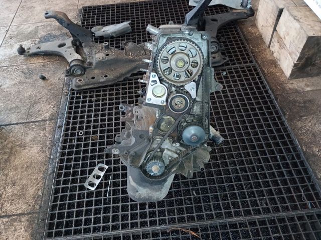 bontott FIAT PUNTO II Motor (Fűzött blokk hengerfejjel)