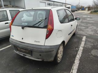 bontott FIAT PUNTO II Motor (Fűzött blokk hengerfejjel)