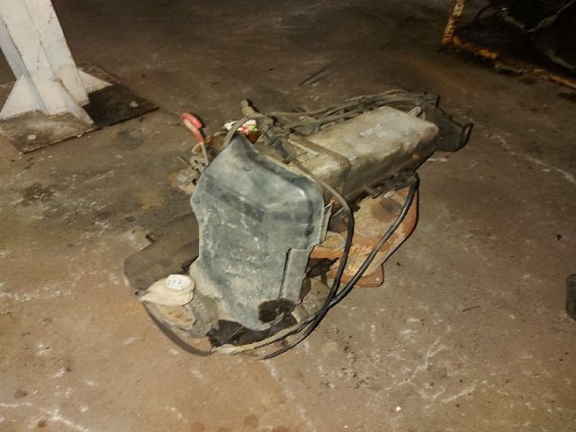 bontott FIAT PUNTO II Motor (Fűzött blokk hengerfejjel)