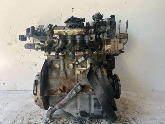 bontott FIAT PUNTO II Motor (Fűzött blokk hengerfejjel)