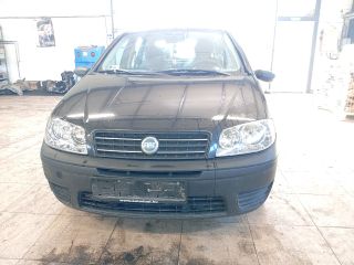 bontott FIAT PUNTO II Motor (Fűzött blokk hengerfejjel)