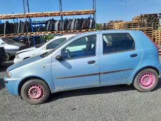 bontott FIAT PUNTO II Motor (Fűzött blokk hengerfejjel)