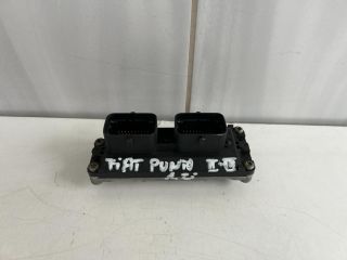 bontott FIAT PUNTO II Motorvezérlő