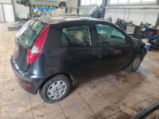bontott FIAT PUNTO II Önindító
