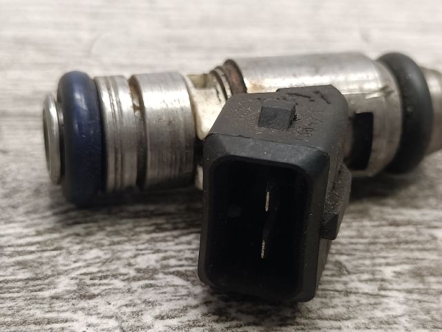 bontott FIAT PUNTO II Porlasztó (1 db)