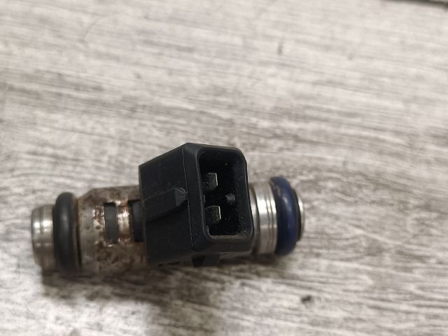 bontott FIAT PUNTO II Porlasztó (1 db)