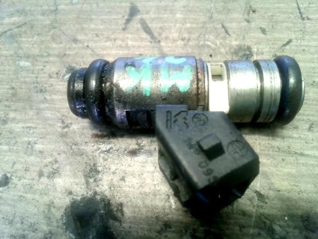 bontott FIAT PUNTO II Porlasztó (1 db)