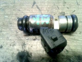 bontott FIAT PUNTO II Porlasztó (1 db)