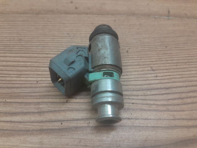 bontott FIAT PUNTO II Porlasztó (1 db)