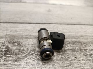 bontott FIAT PUNTO II Porlasztó (1 db)