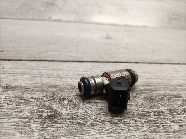 bontott FIAT PUNTO II Porlasztó (1 db)