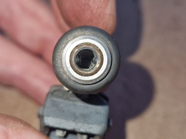 bontott FIAT PUNTO II Porlasztó (1 db)