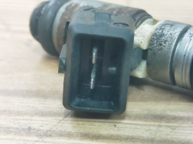 bontott FIAT PUNTO II Porlasztó (1 db)