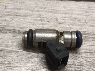 bontott FIAT PUNTO II Porlasztó (1 db)