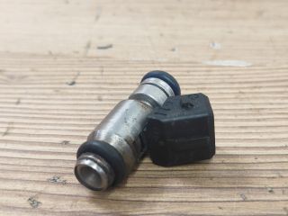 bontott FIAT PUNTO II Porlasztó (1 db)