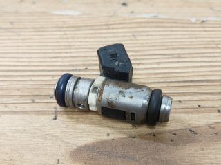 bontott FIAT PUNTO II Porlasztó (1 db)