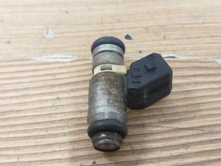 bontott FIAT PUNTO II Porlasztó (1 db)