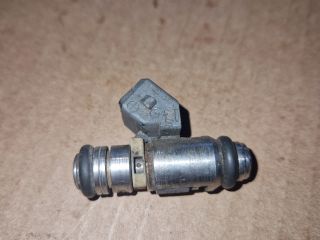 bontott FIAT PUNTO II Porlasztó (1 db)