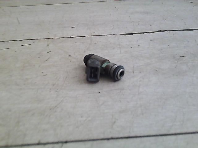 bontott FIAT PUNTO II Porlasztó (1 db)