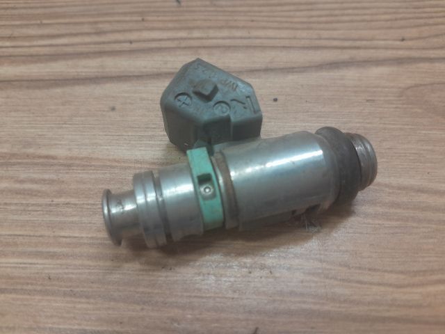 bontott FIAT PUNTO II Porlasztó (1 db)